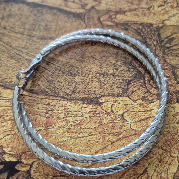 Silver Geometric Earrings - Picture 4 of 7